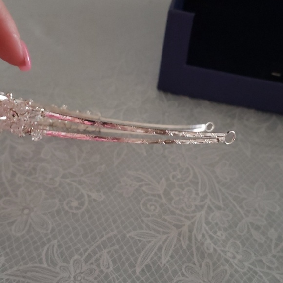 Crystal & Rhinestone Tiara - Picture 4 of 8